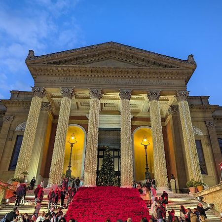 Appartamento In Pieno Centro I Mori E Le Dame 팔레르모 외부 사진